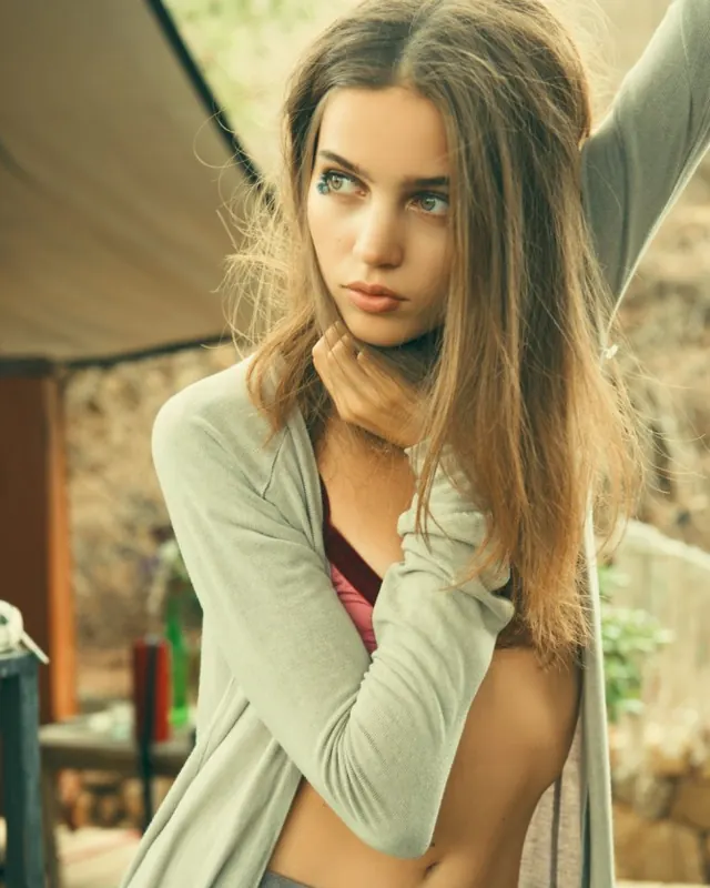 Lydia, 23 ans, plan cul à Parigné-l'Évêque