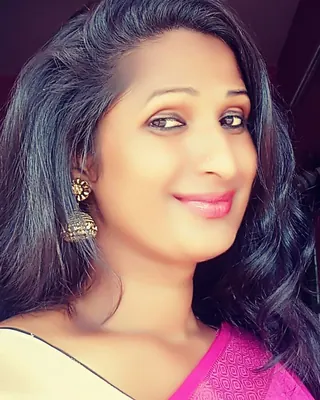 Sanaa, 31 ans, plan cul à Matha