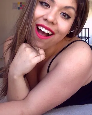 Yasmina, 33 ans, plan cul à Rétaud